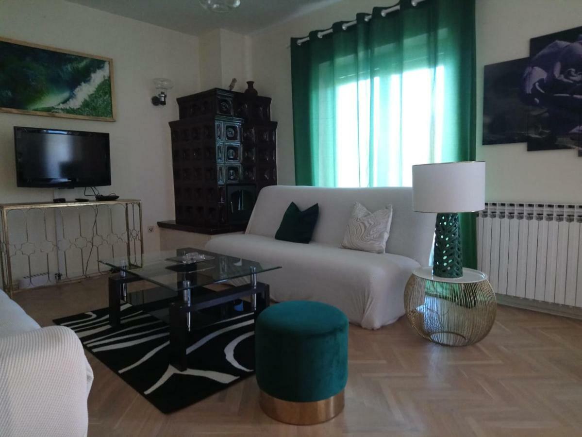 Vacation Home Viducic Dragove Ngoại thất bức ảnh